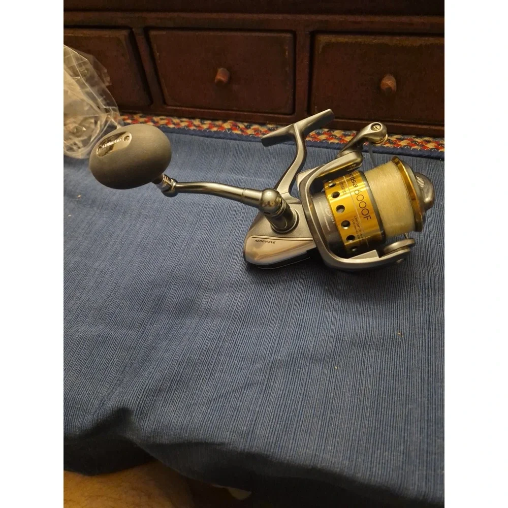 NEW Shimano Saragosa 6000F SPINNING REEL FISHING REEL
